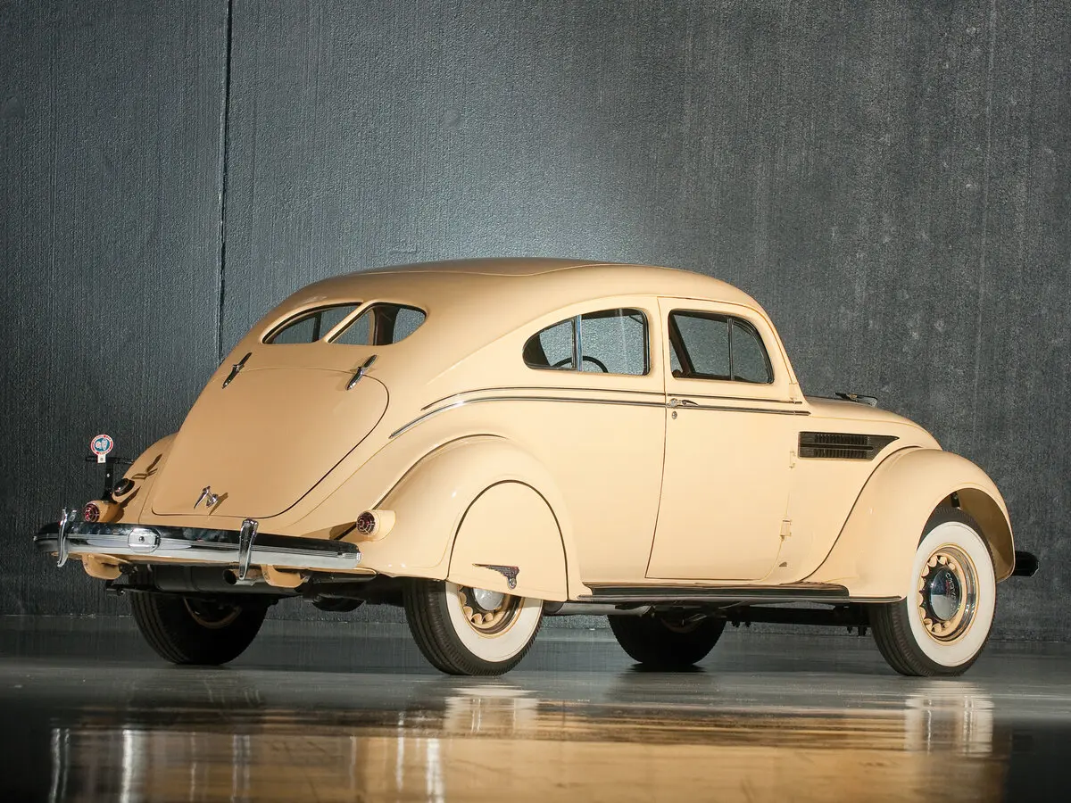 Chrysler Imperial III Купе — сүрөт 2