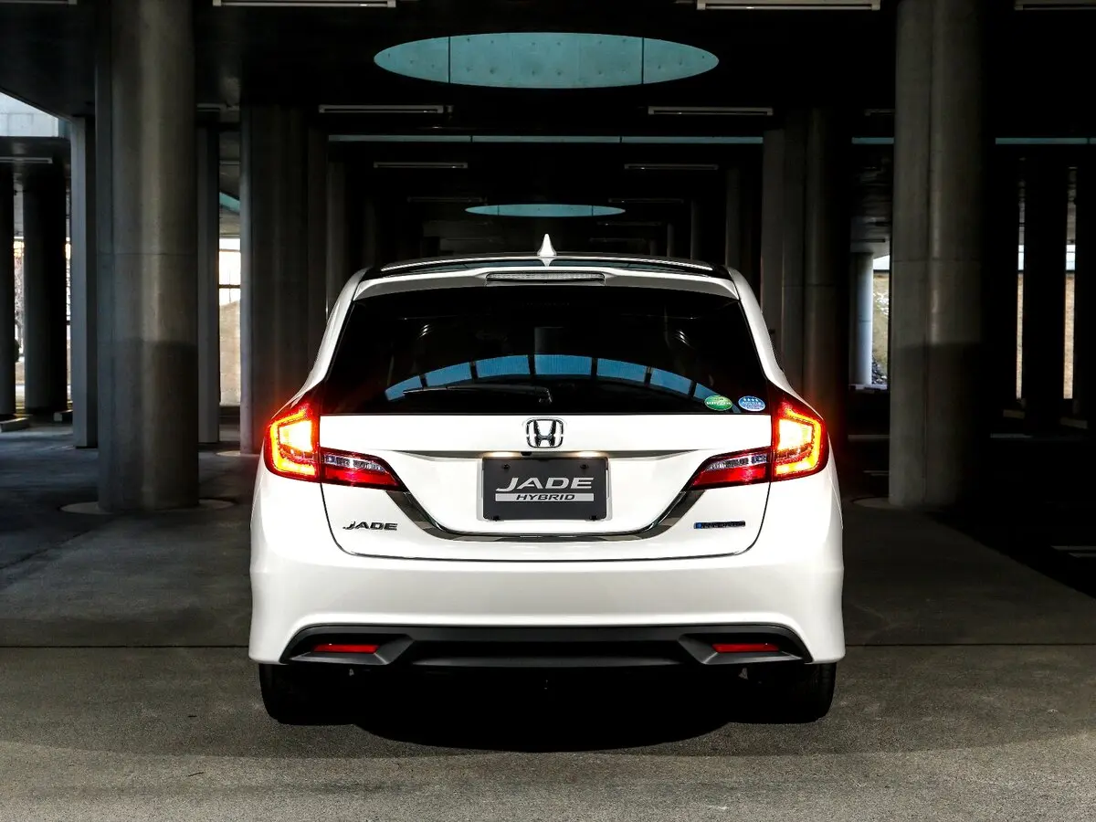Honda Jade I Компактвэн — сүрөт 4