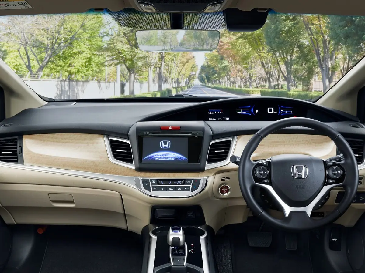 Honda Jade I Компактвэн — сүрөт 6