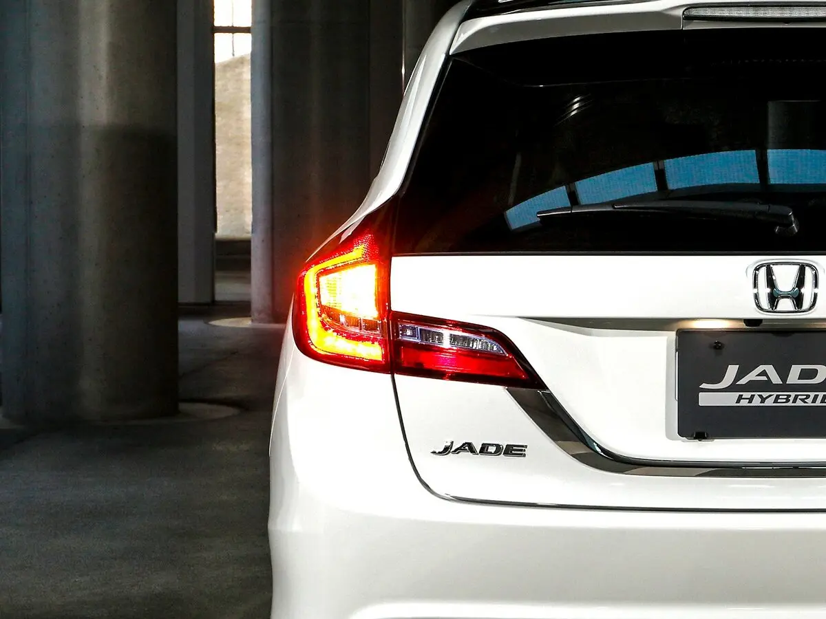 Honda Jade I Компактвэн — сүрөт 11