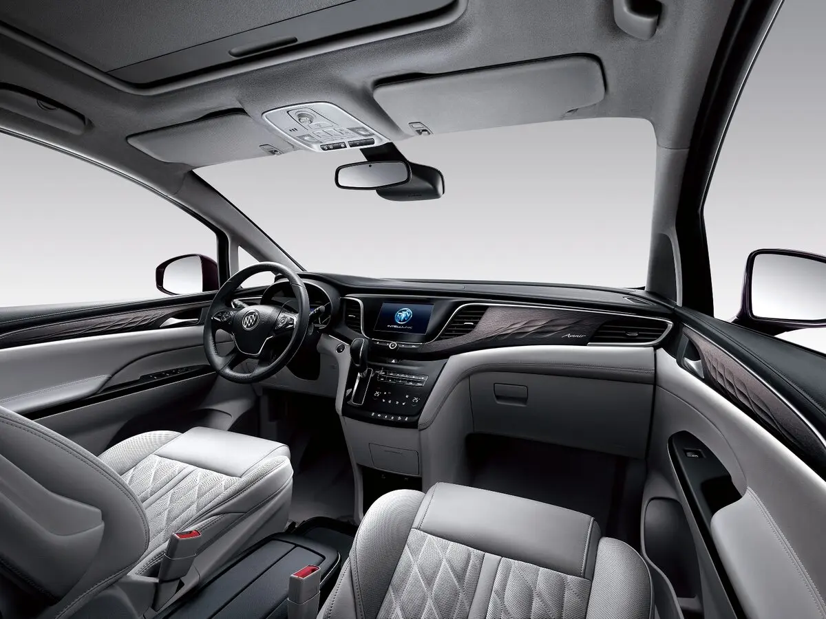Buick GL8 III Минивэн — photo 7