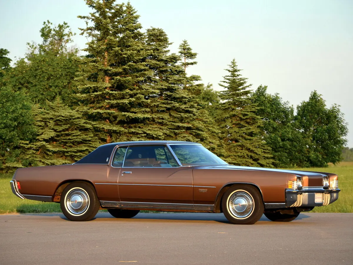 Oldsmobile Toronado II Купе-хардтоп — 照片 2
