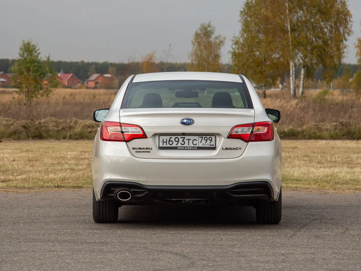 Subaru Legacy VI Рестайлинг Седан — фото 16