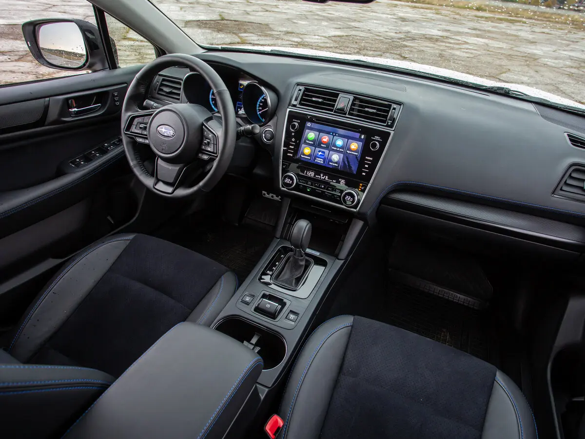 Subaru Legacy VI Рестайлинг Седан — фото 18
