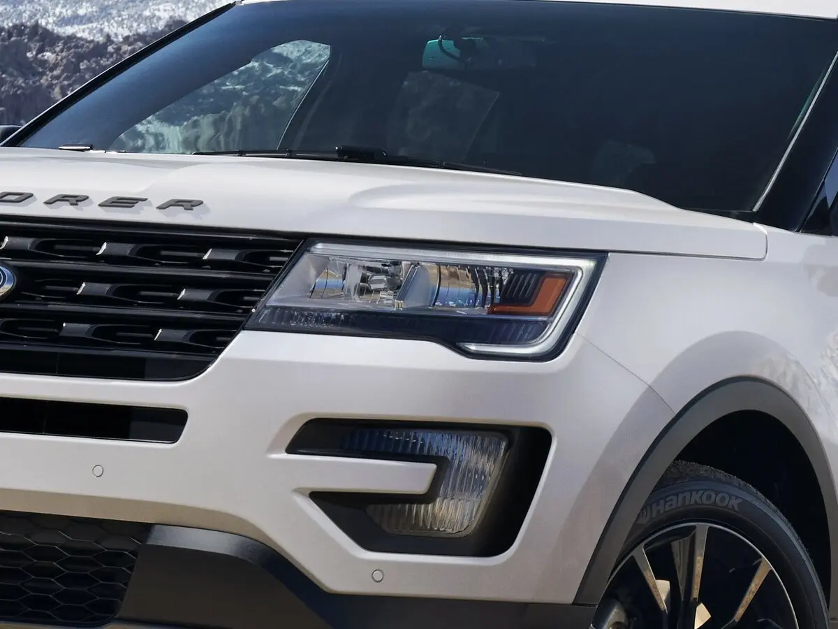 Ford Explorer V Рестайлинг 2 Внедорожник 5 дв. — photo 14