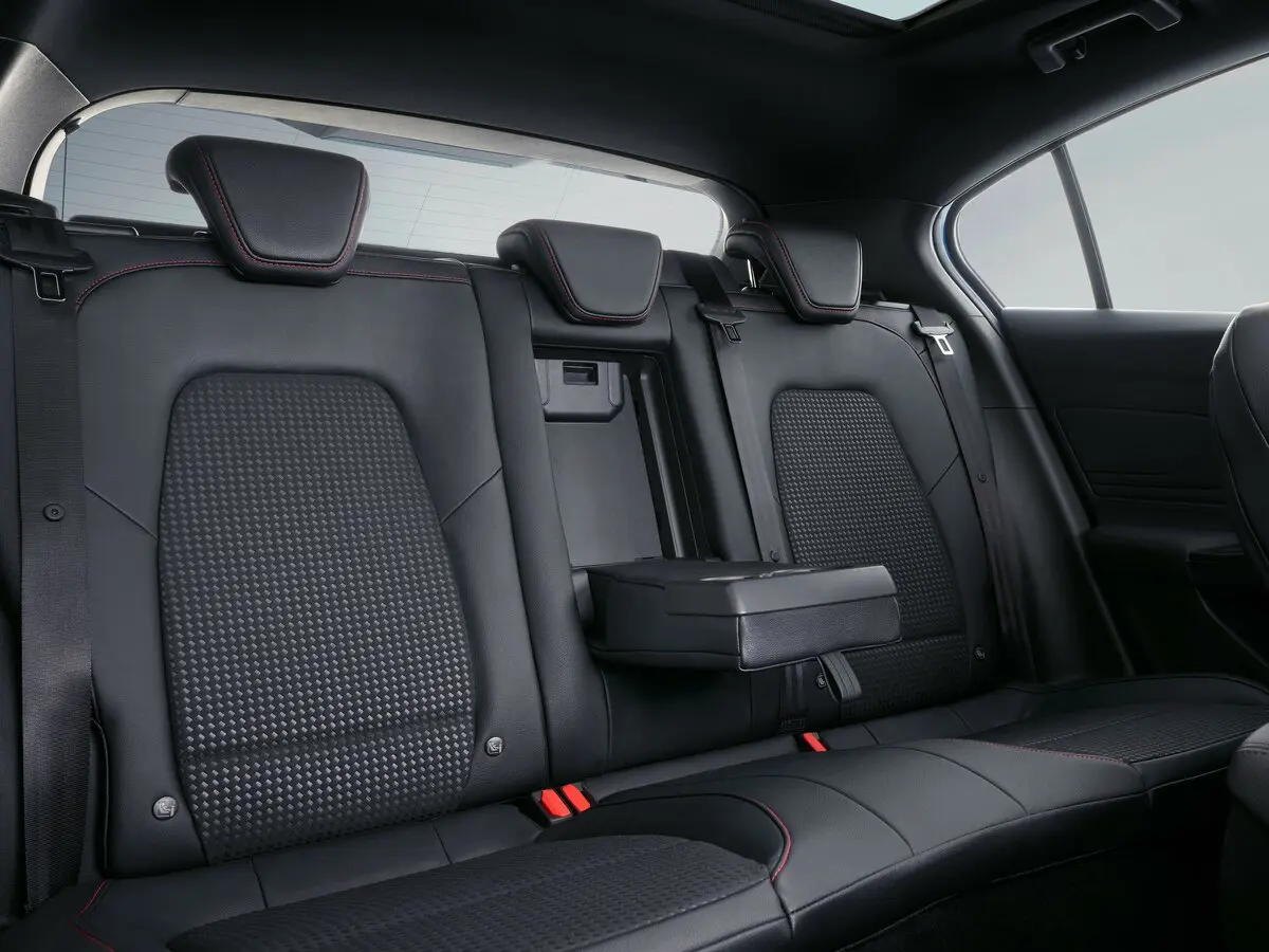 Ford Focus IV Хэтчбек 5 дв. — фото 12