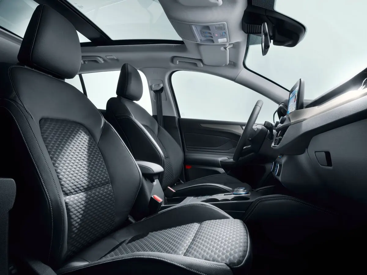 Ford Focus IV Универсал 5 дв. — фото 7
