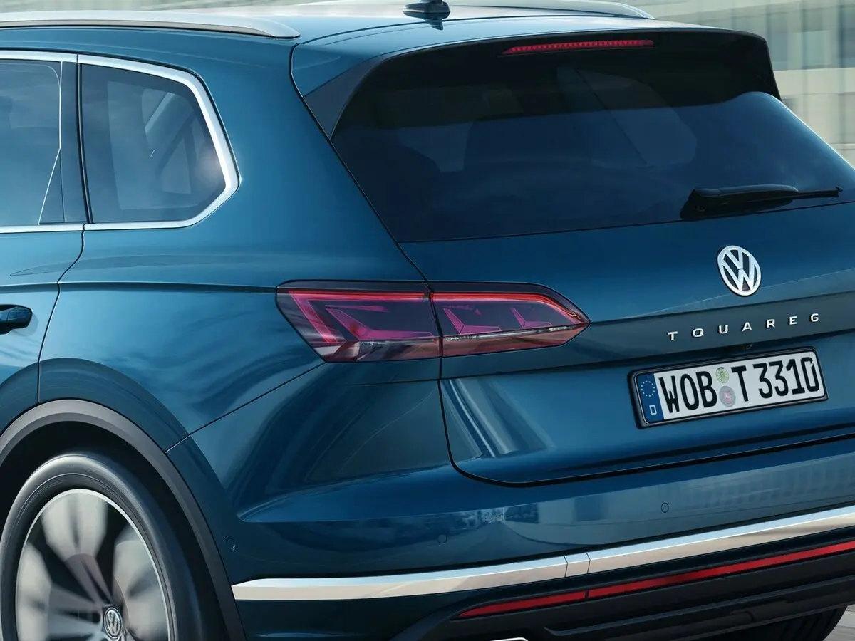 Volkswagen Touareg III Внедорожник 5 дв. — photo 14