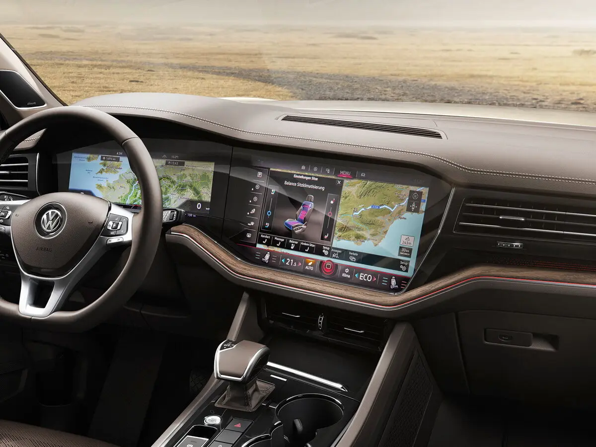 Volkswagen Touareg III Внедорожник 5 дв. — photo 15