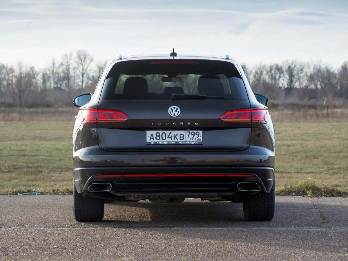 Volkswagen Touareg III Внедорожник 5 дв. — photo 21