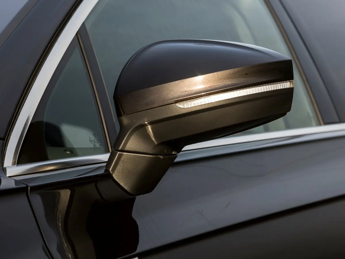 Volkswagen Touareg III Внедорожник 5 дв. — photo 32