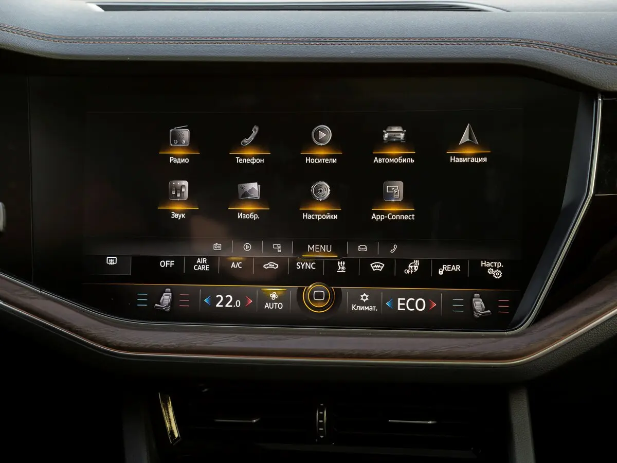 Volkswagen Touareg III Внедорожник 5 дв. — photo 35