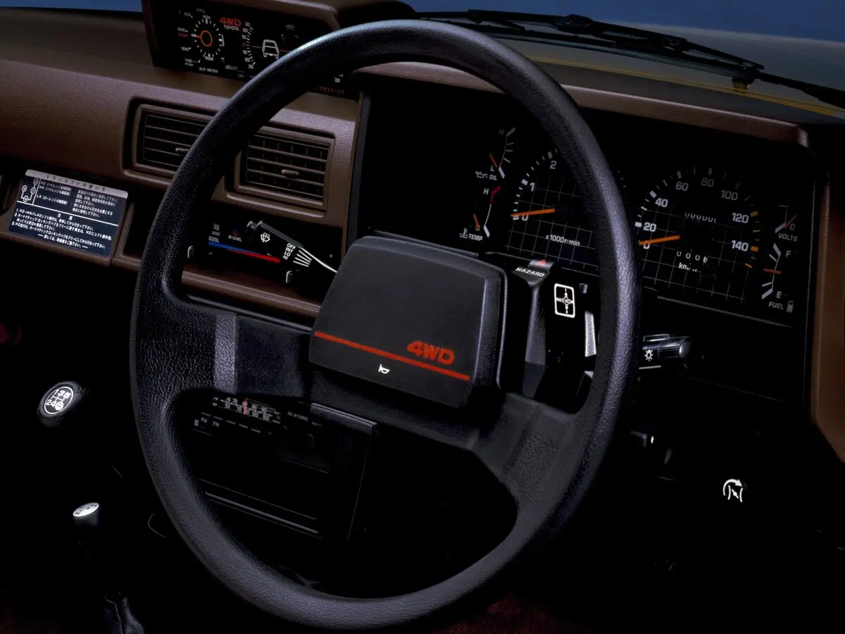 Toyota Hilux IV Пикап Одинарная кабина — сүрөт 4