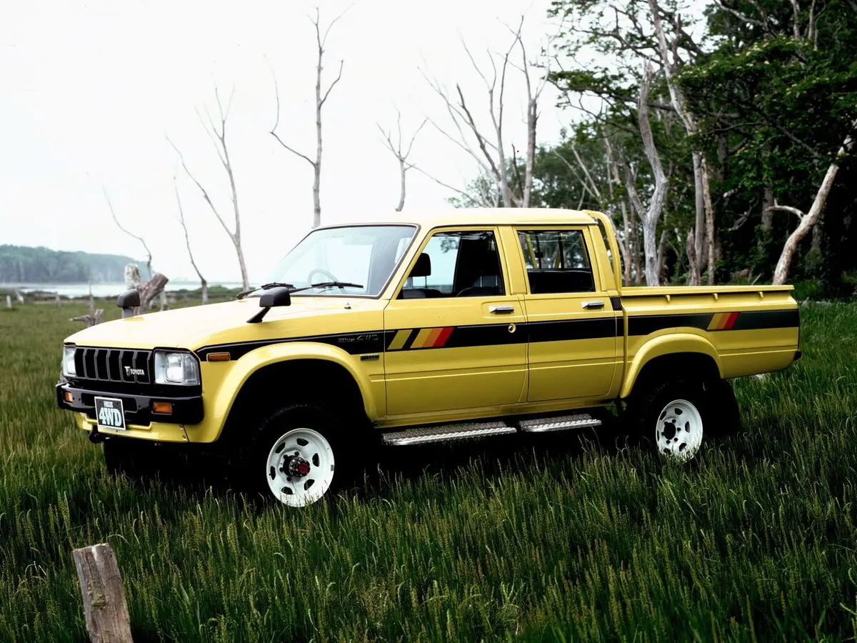 Toyota Hilux III Пикап Двойная кабина