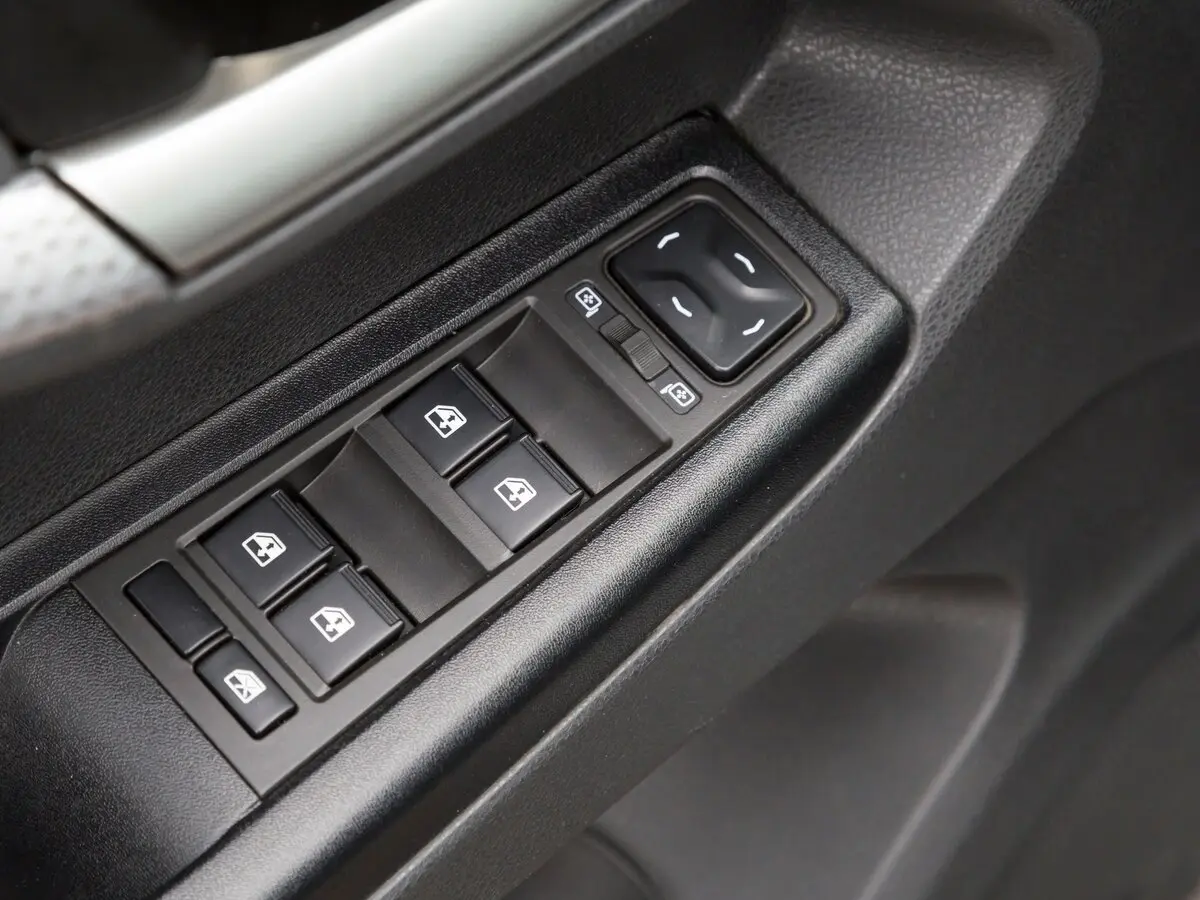 Lada (ВАЗ) Vesta I Седан Cross — photo 27