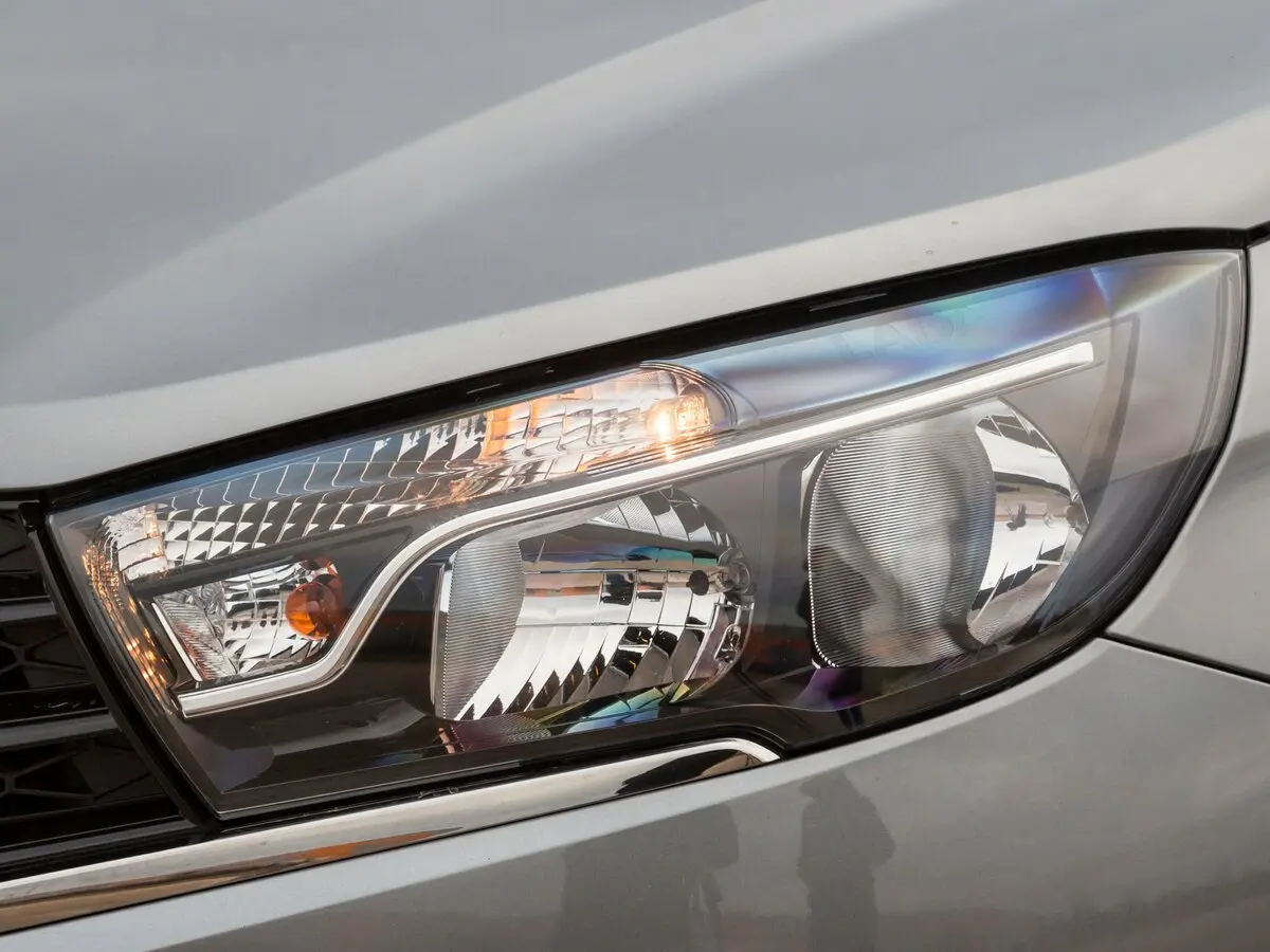 Lada (ВАЗ) Vesta I Седан Cross — photo 31