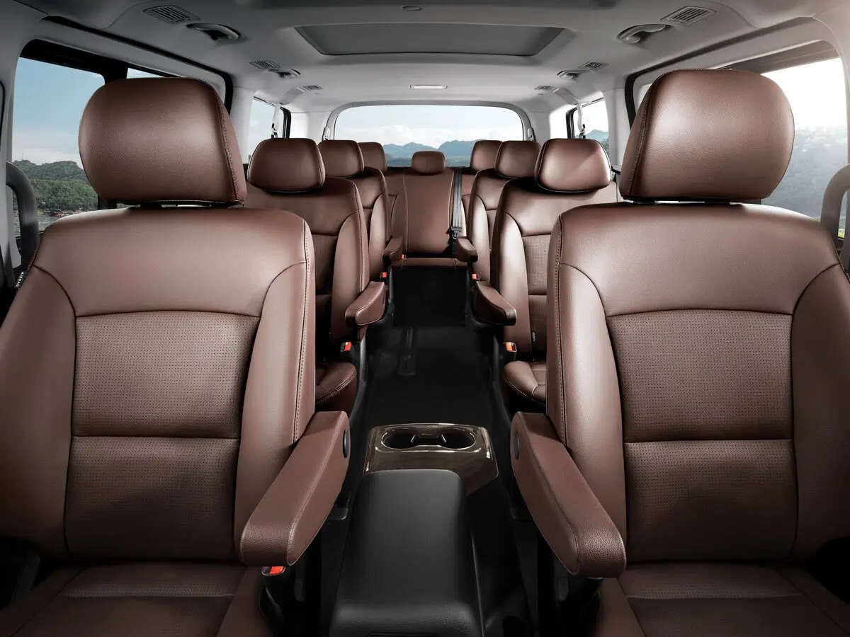 Hyundai Grand Starex I Рестайлинг 2 Минивэн — фото 4