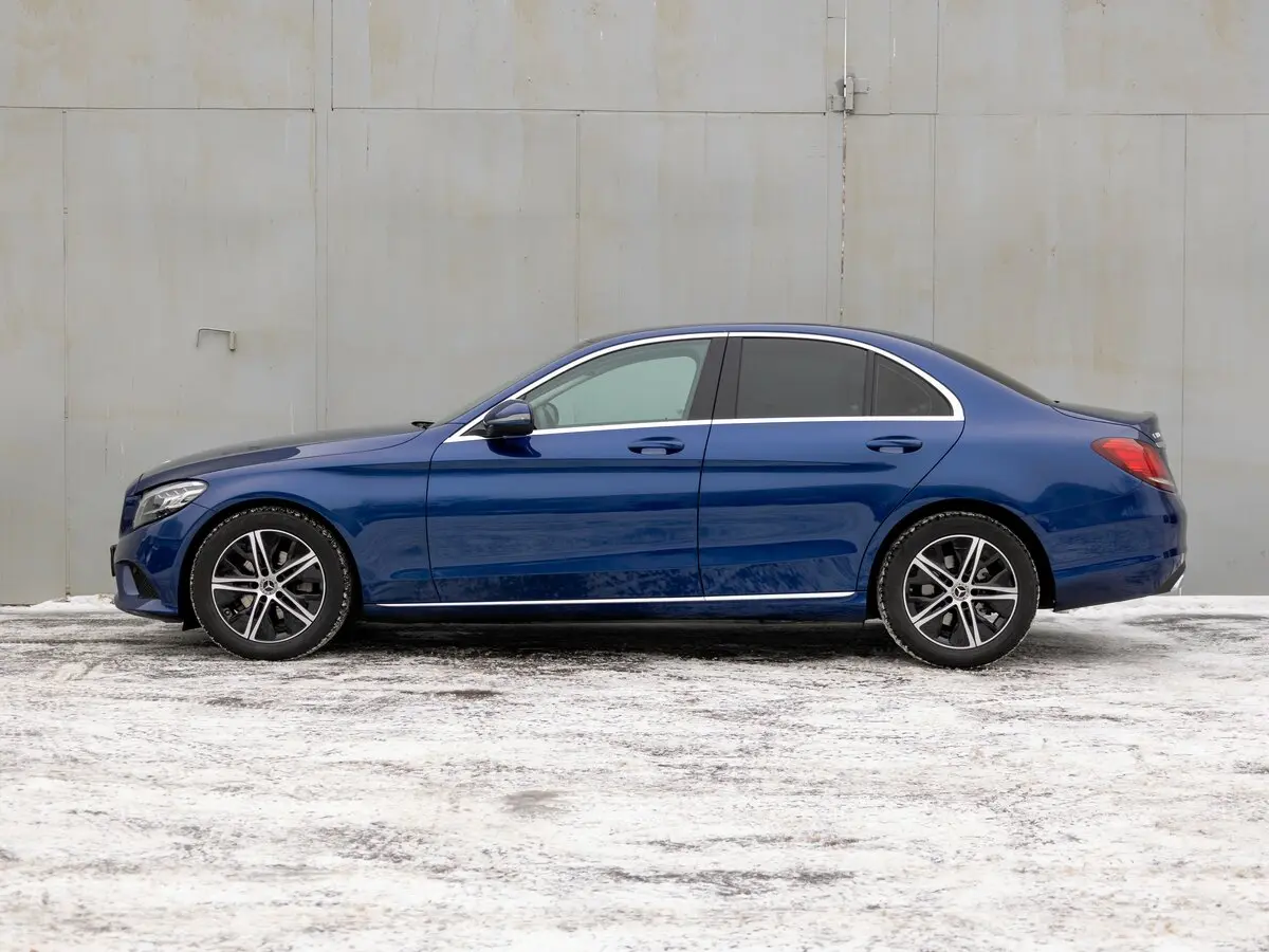 Mercedes-Benz C-Класс IV (W205) Рестайлинг Седан — 照片 16
