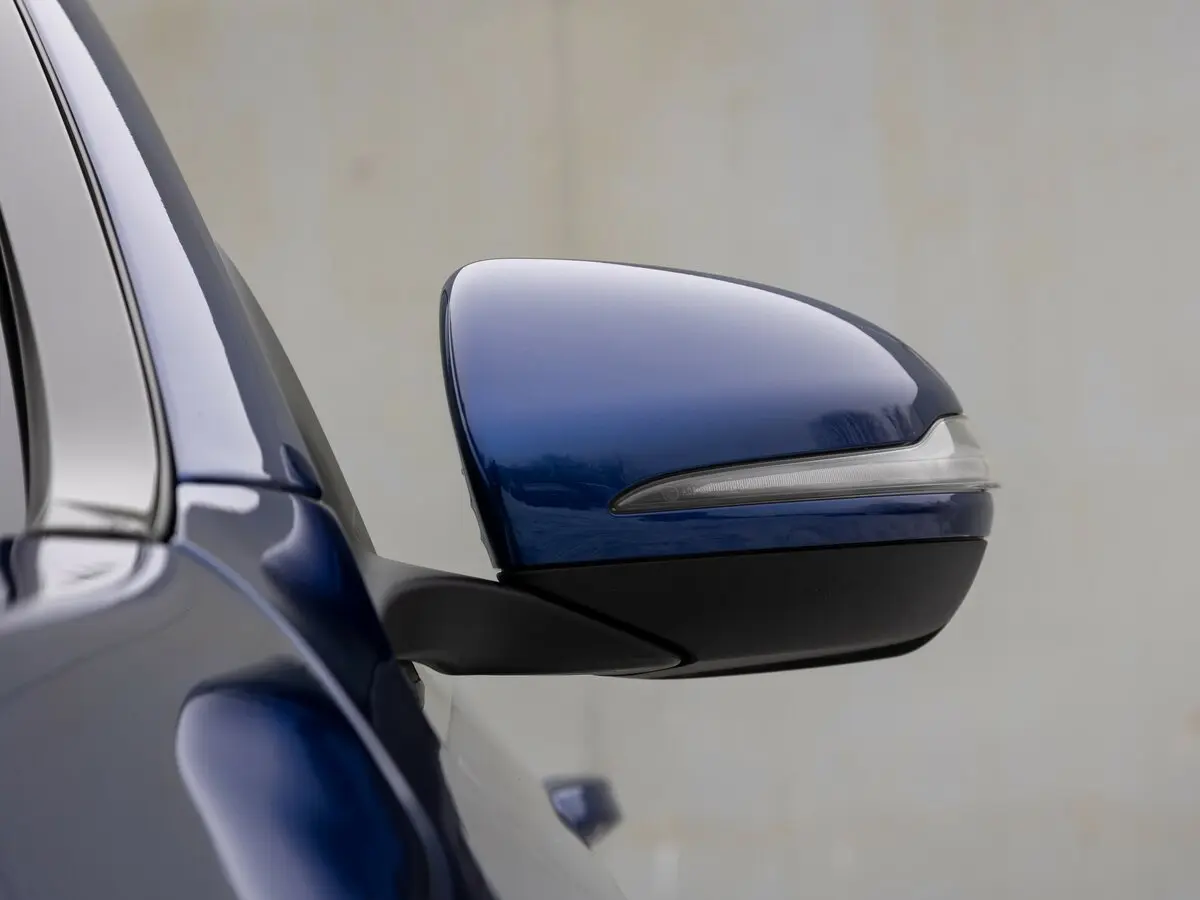 Mercedes-Benz C-Класс IV (W205) Рестайлинг Седан — 照片 28
