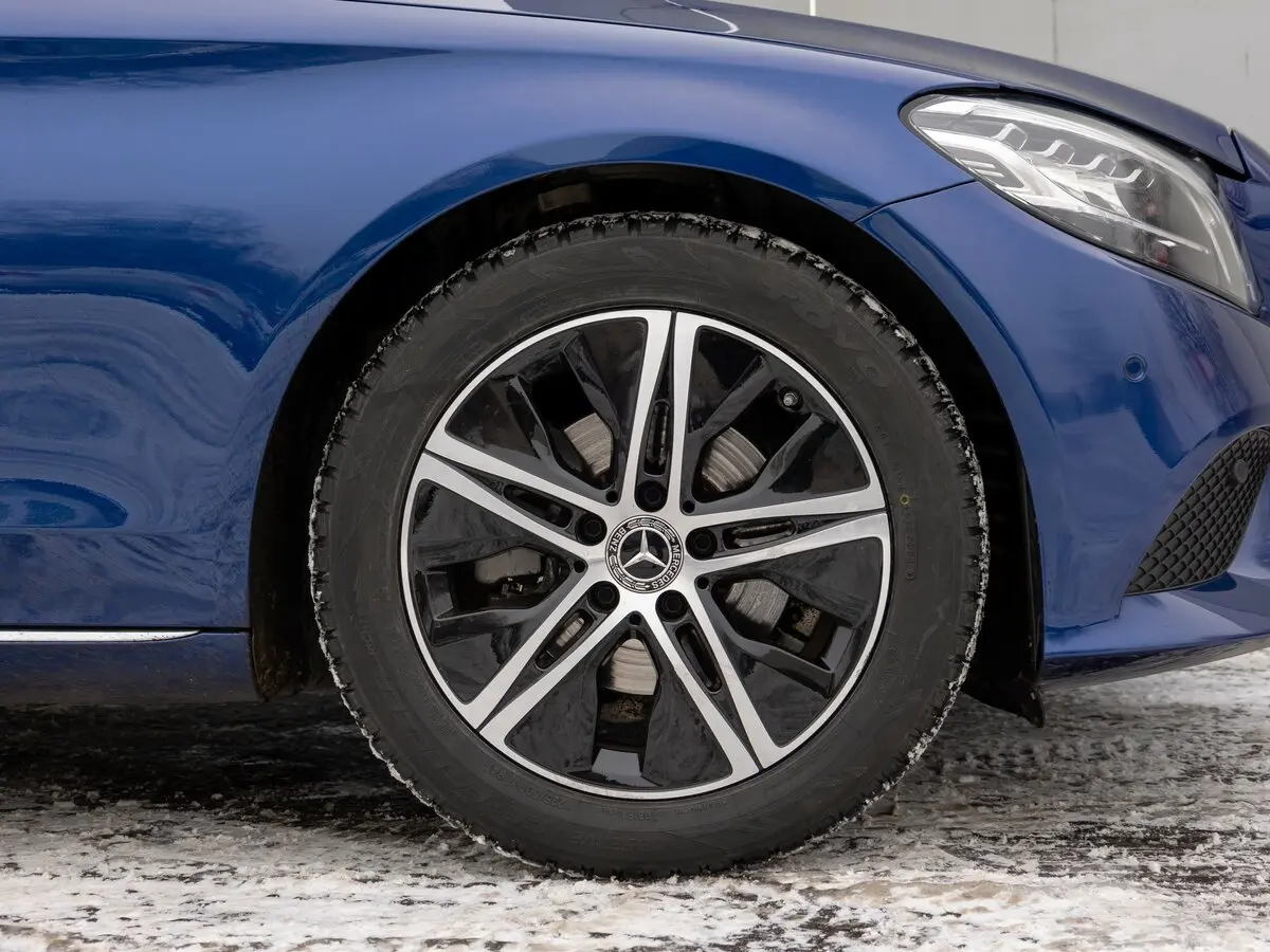 Mercedes-Benz C-Класс IV (W205) Рестайлинг Седан — 照片 33