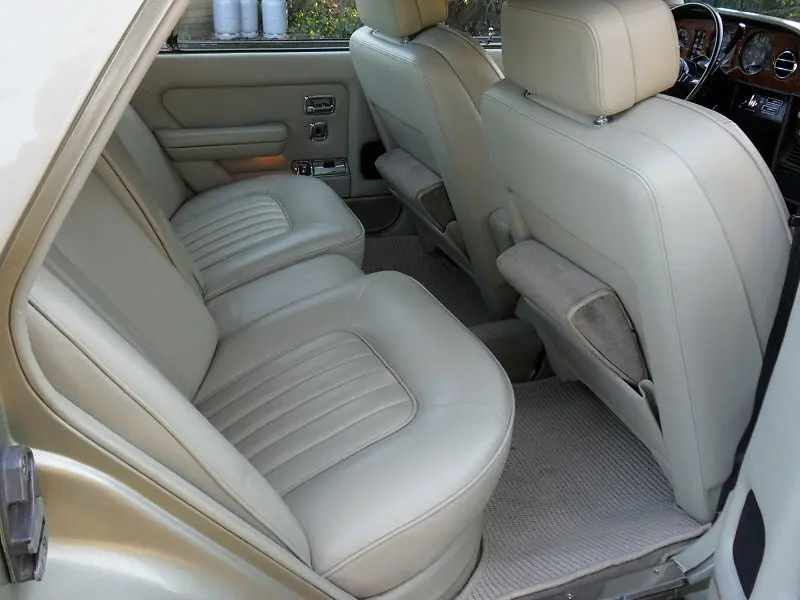 Rolls-Royce Silver Spirit Mark I Седан — сүрөт 4