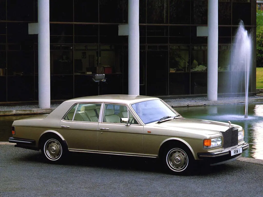 Rolls-Royce Silver Spirit Mark II Седан — сүрөт 3