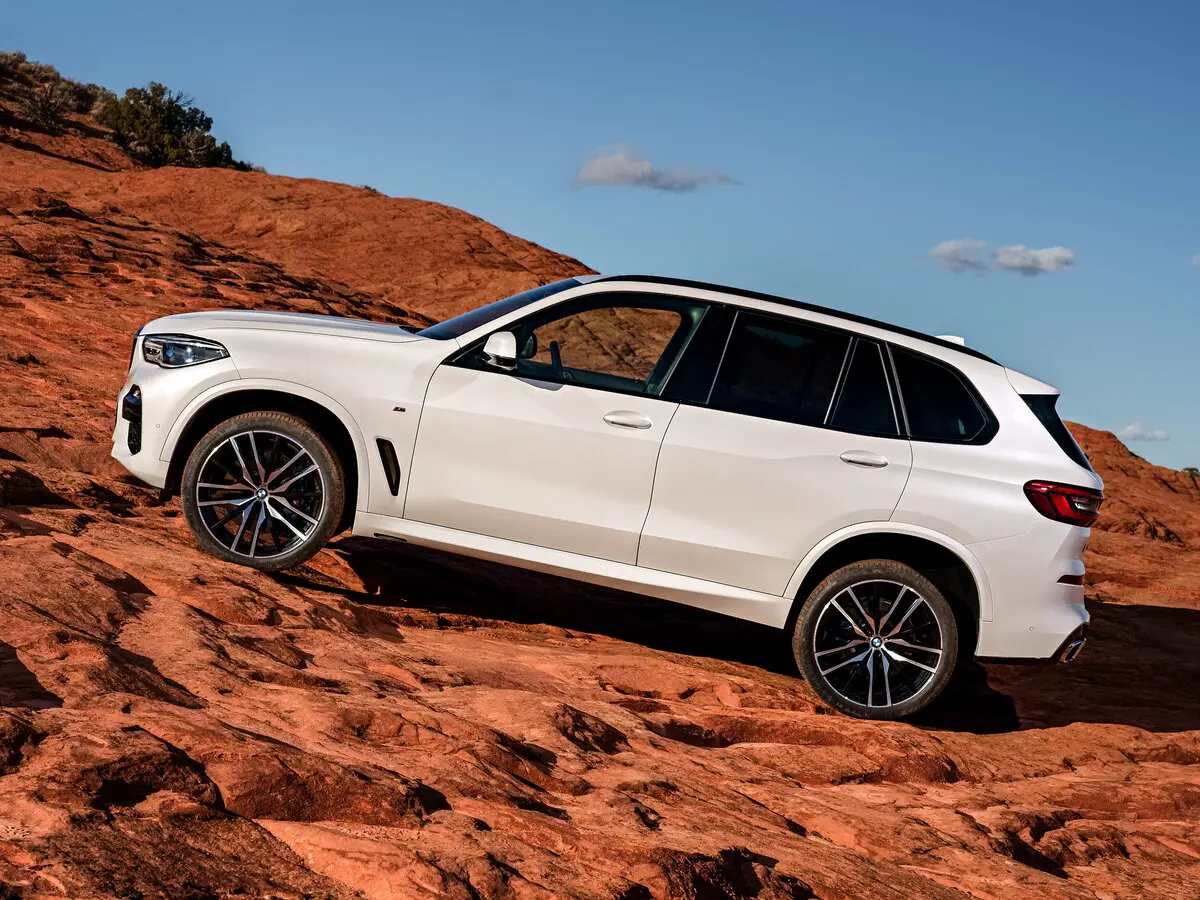 BMW X5 IV (G05/G18) Внедорожник 5 дв. — фото 2