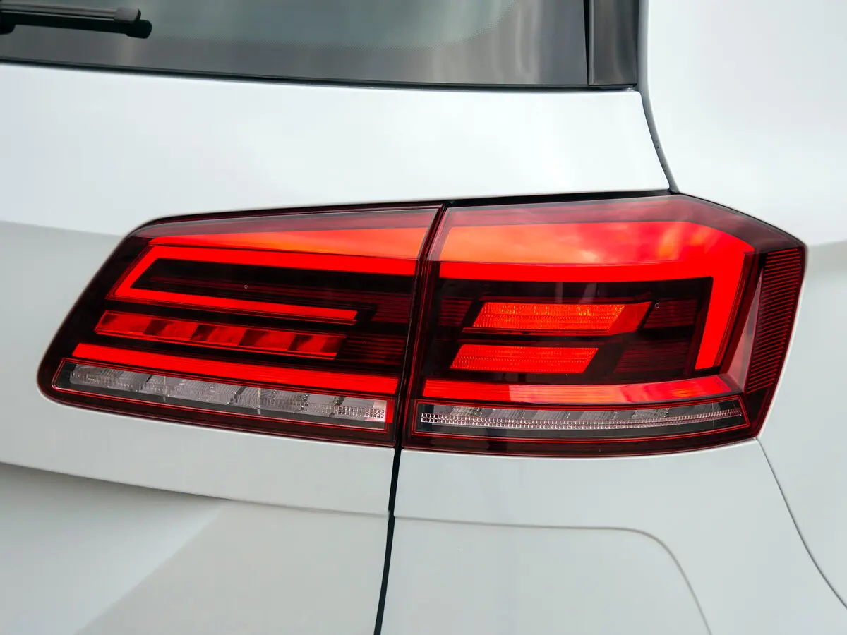 Volkswagen Golf Sportsvan I Рестайлинг Компактвэн — сүрөт 14