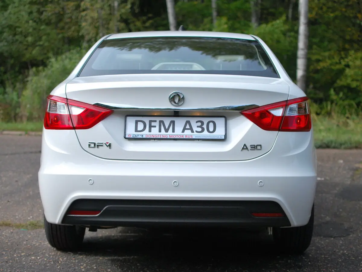 Dongfeng A30 I Седан — сүрөт 4