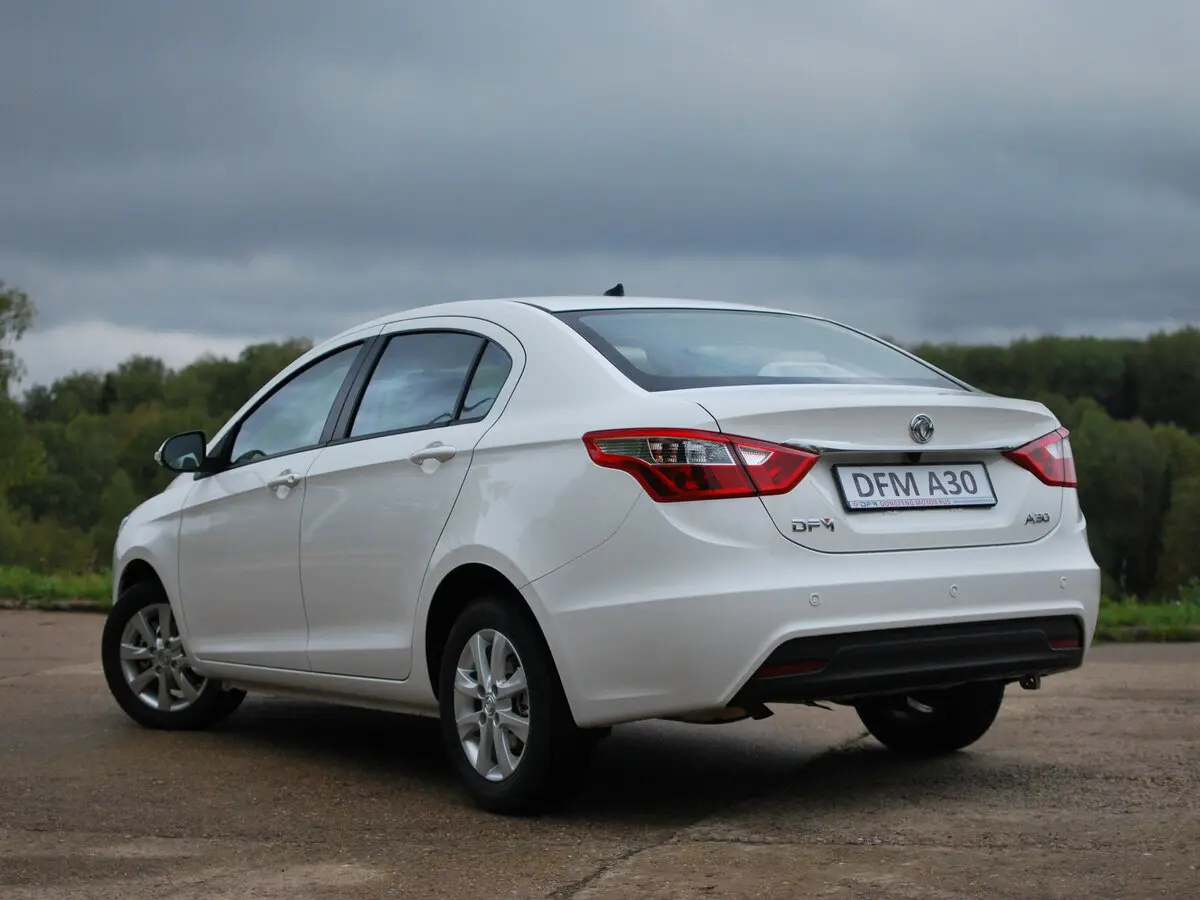 Dongfeng A30 I Седан — сүрөт 5