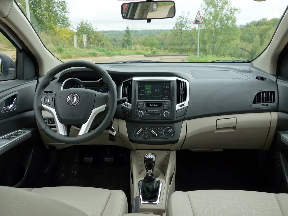Dongfeng A30 I Седан — сүрөт 6