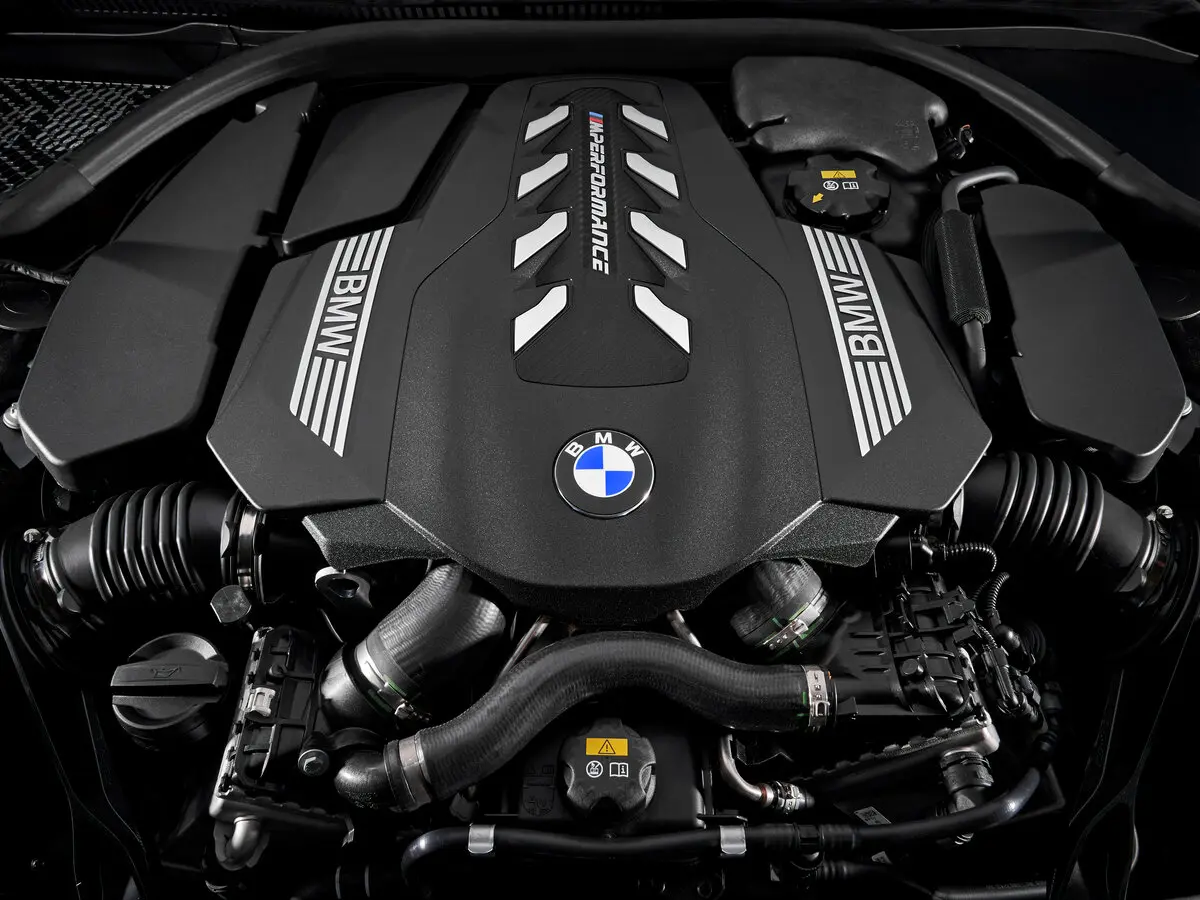 BMW 8 серии II (G14/G15/G16) Купе — сүрөт 17