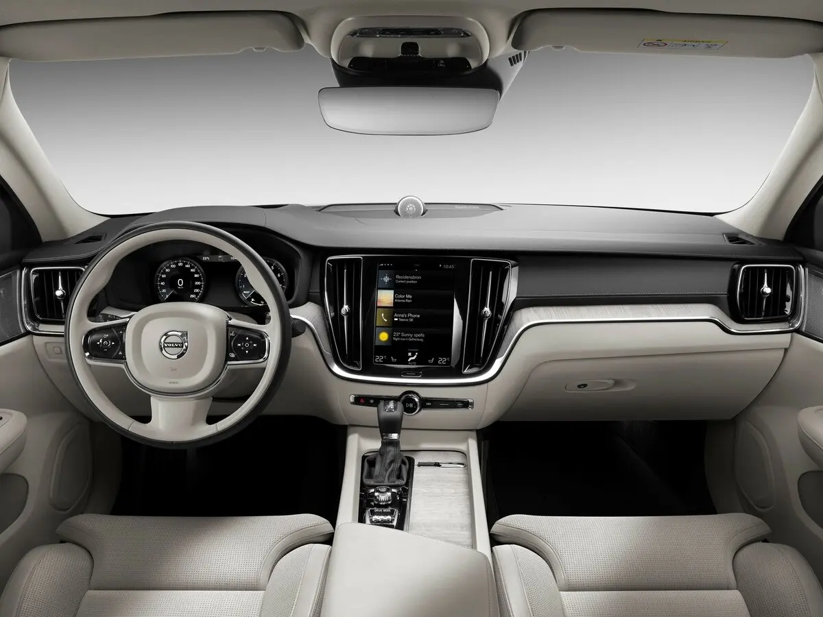 Volvo S60 III Седан — сүрөт 6