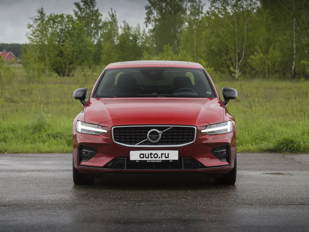 Volvo S60 III Седан — сүрөт 24
