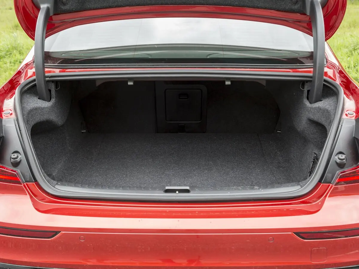 Volvo S60 III Седан — сүрөт 35