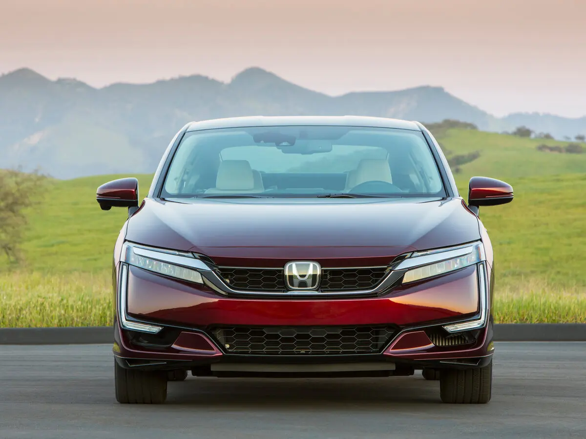 Honda Clarity II Седан — photo 3