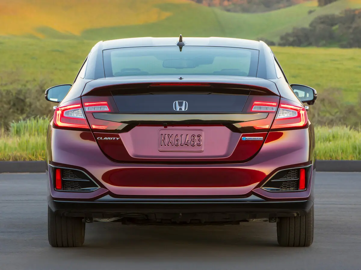 Honda Clarity II Седан — photo 4