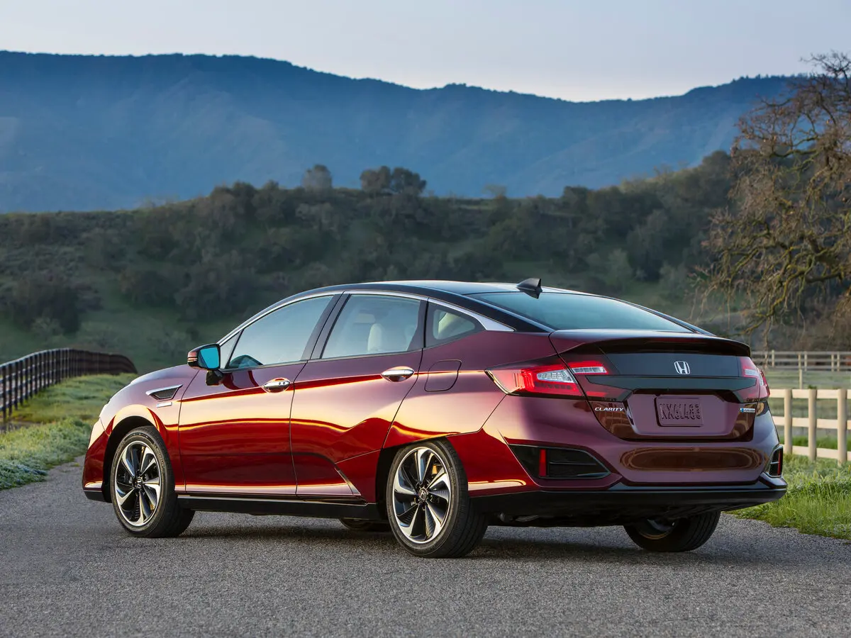 Honda Clarity II Седан — photo 5