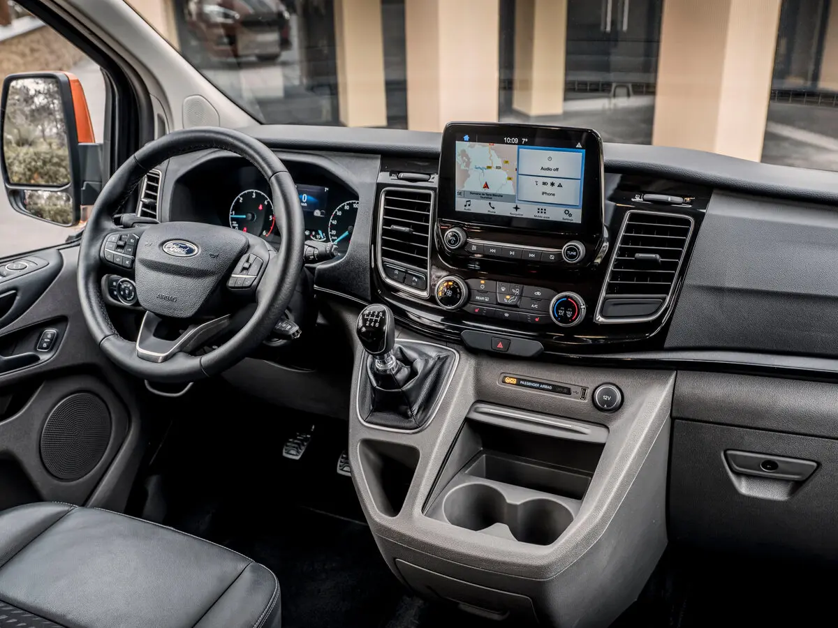 Ford Tourneo Custom I Рестайлинг Минивэн SWB — сүрөт 6