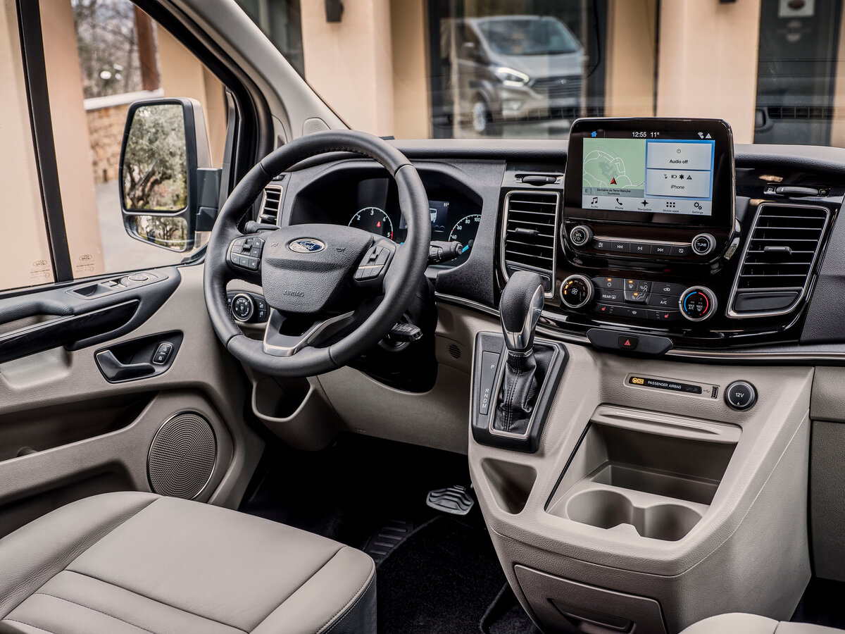 Ford Tourneo Custom I Рестайлинг Минивэн LWB — фото 7