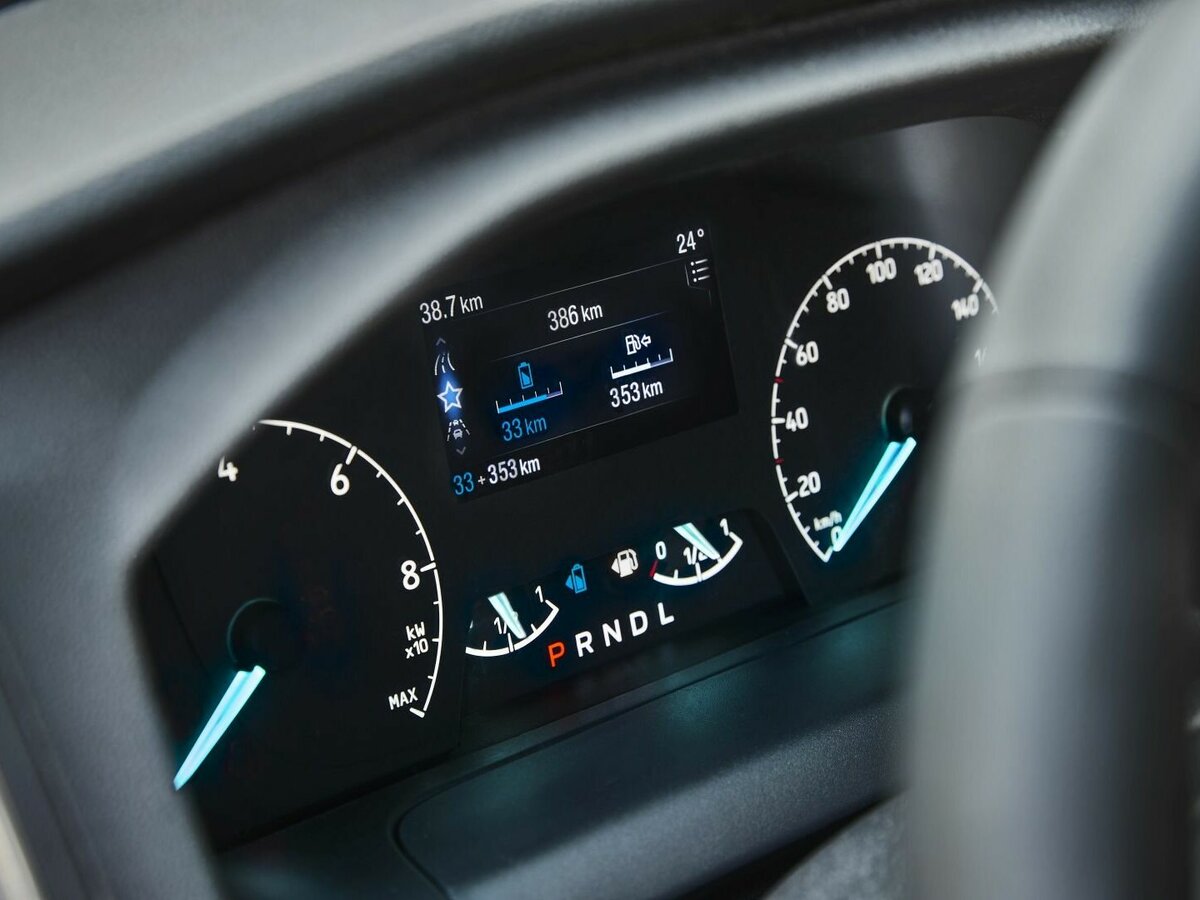 Ford Tourneo Custom I Рестайлинг Минивэн LWB — фото 9