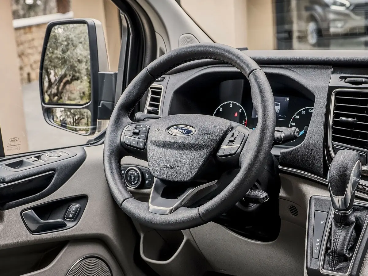 Ford Tourneo Custom I Рестайлинг Минивэн LWB — сүрөт 10