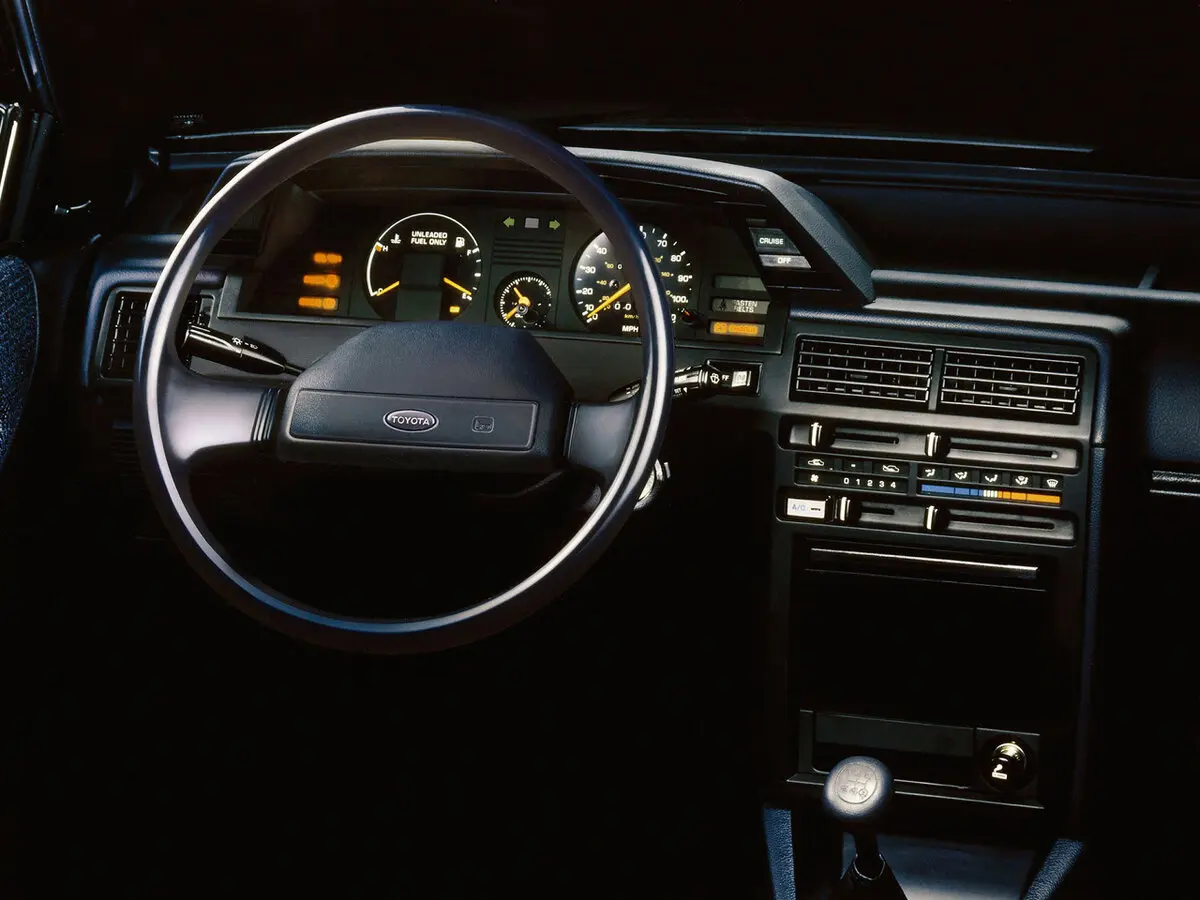 Toyota Tercel III (L30) Хэтчбек 5 дв. — сүрөт 4