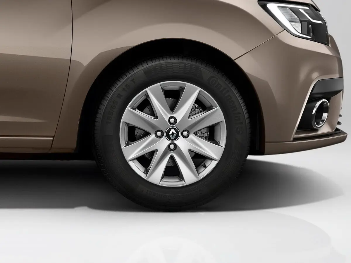 Renault Logan II Рестайлинг Седан — фото 8