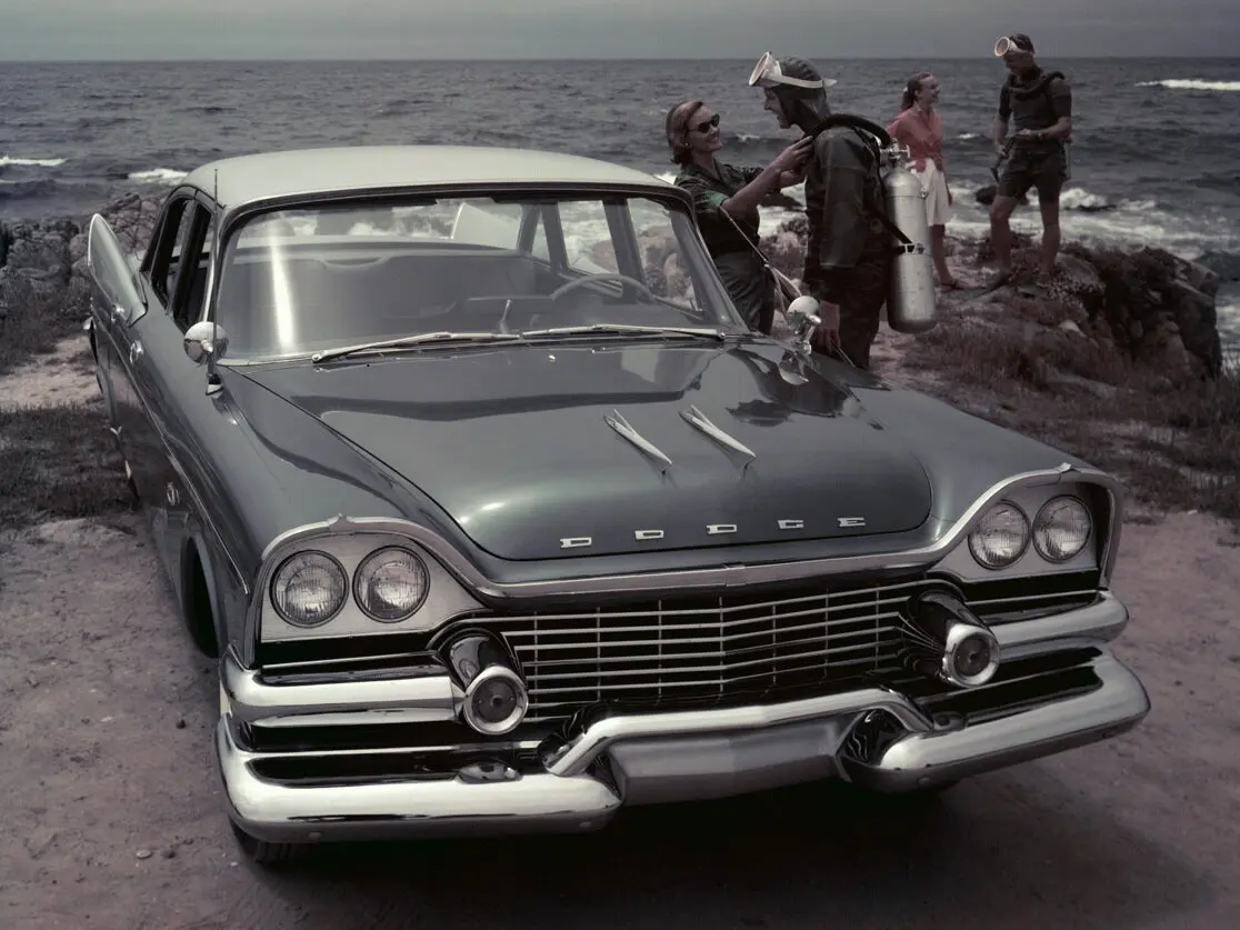 Dodge Custom Royal II Седан — сүрөт 2
