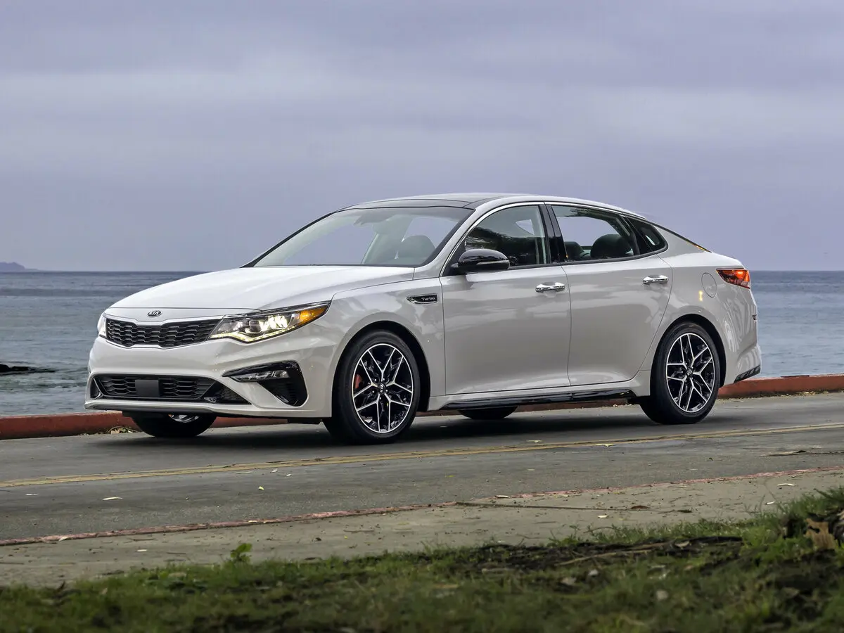 Kia Optima IV Рестайлинг Седан