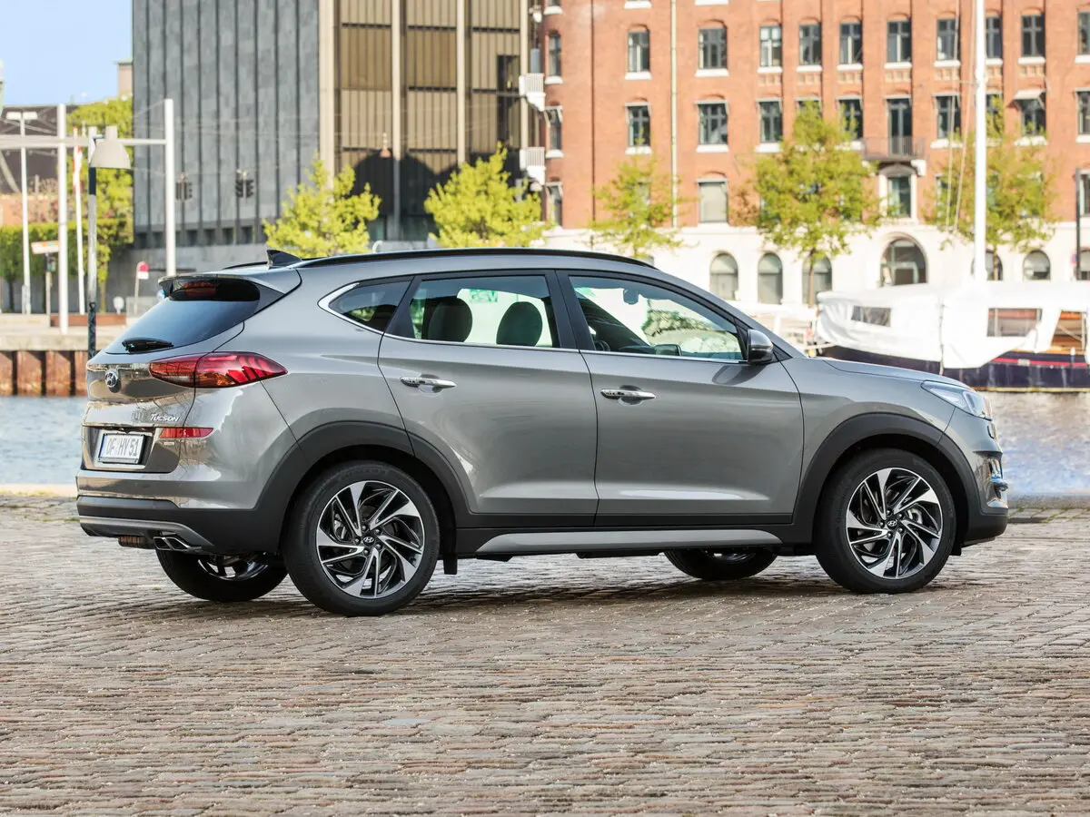 Hyundai Tucson III Рестайлинг Внедорожник 5 дв. — сүрөт 2