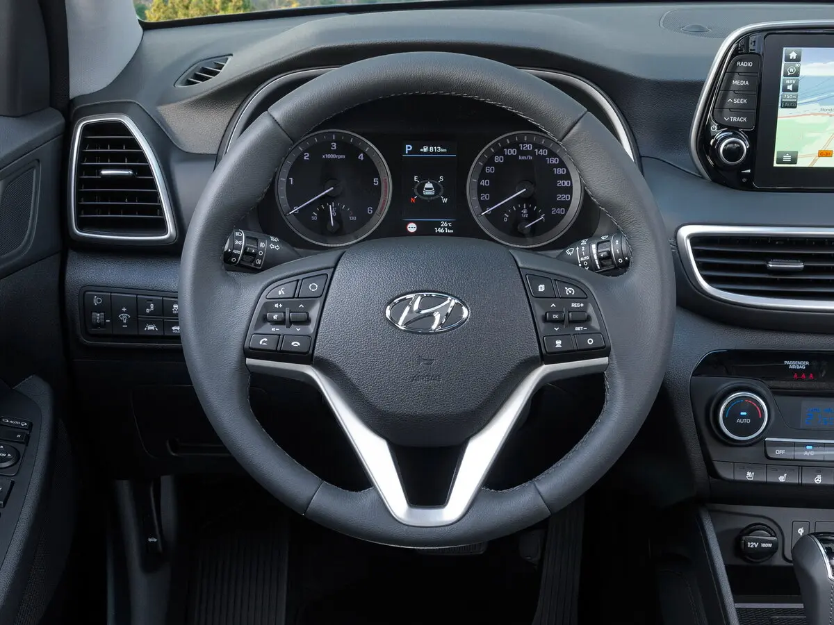 Hyundai Tucson III Рестайлинг Внедорожник 5 дв. — сүрөт 9