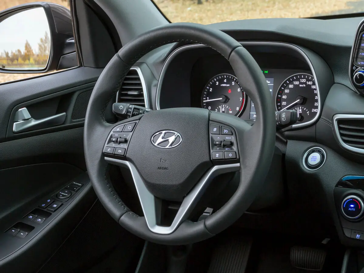 Hyundai Tucson III Рестайлинг Внедорожник 5 дв. — сүрөт 27