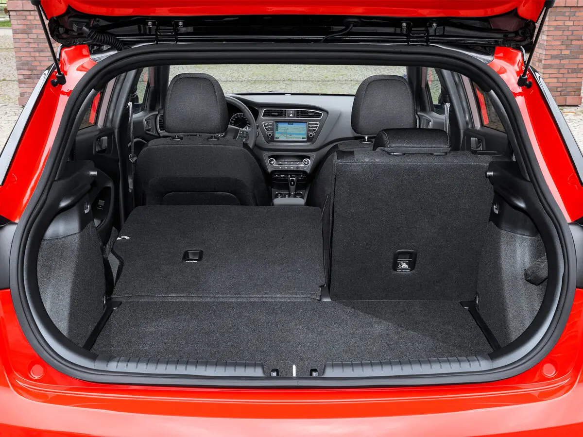 Hyundai i20 II Рестайлинг Хэтчбек 5 дв. — сүрөт 10